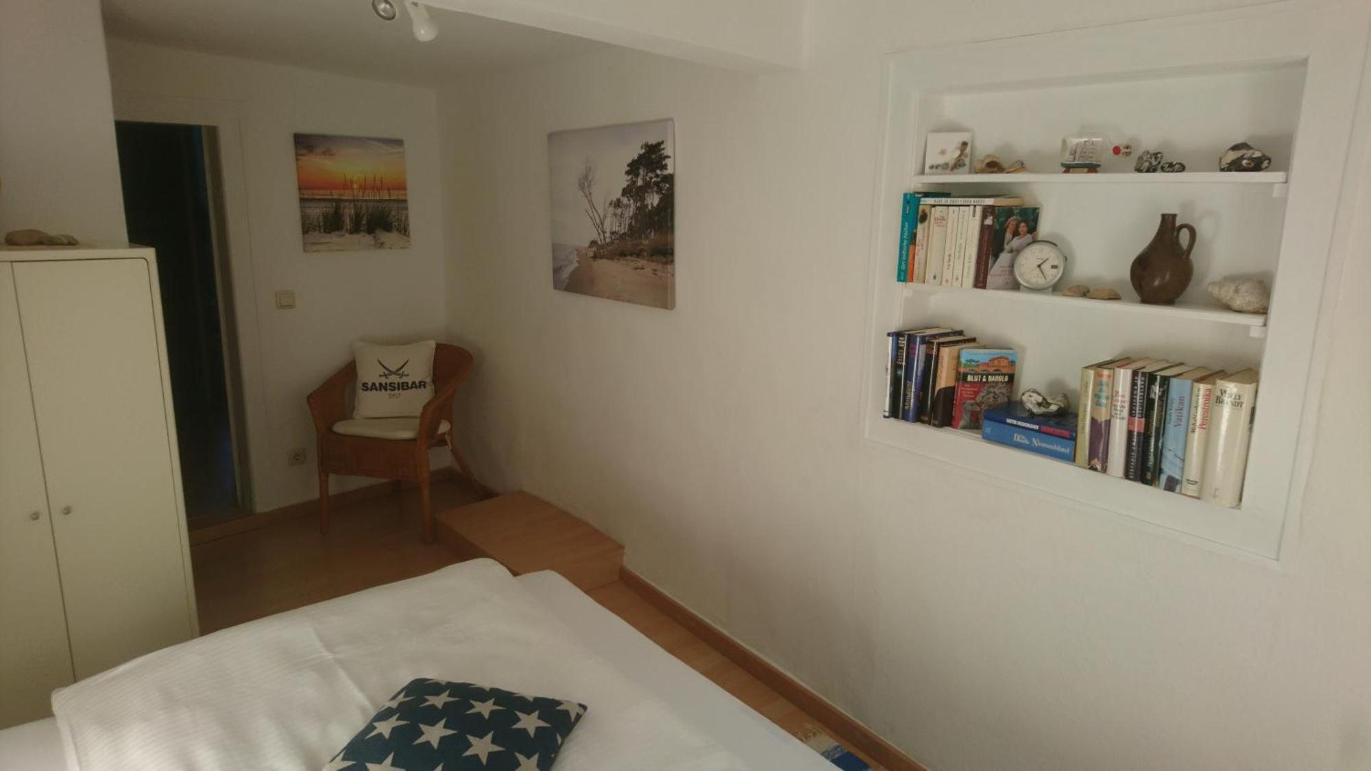 Haus Zum Kleinen Helm Apartment Ерфурт Екстериор снимка